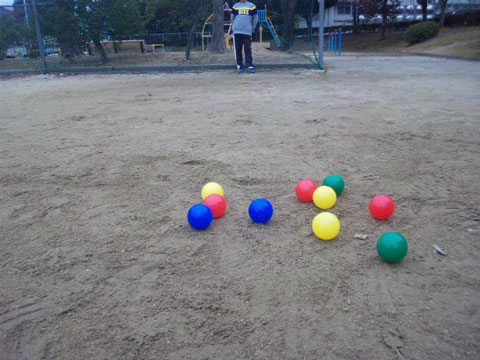 ボール当てゲーム
