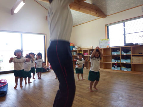 模倣あそび