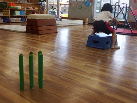 跳び箱ボウリング