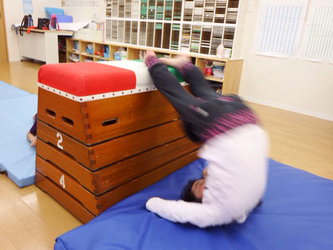 跳び箱レッスン