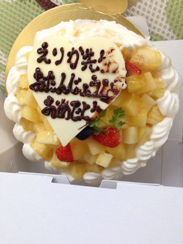 誕生日ケーキ