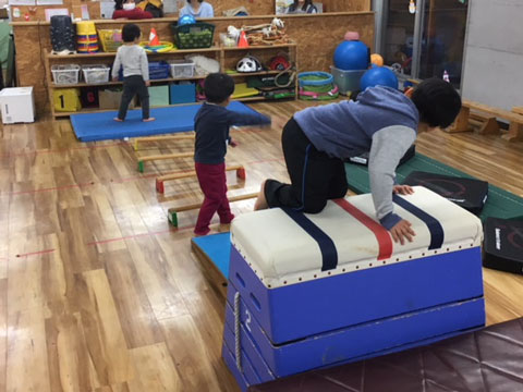 跳び箱レッスン