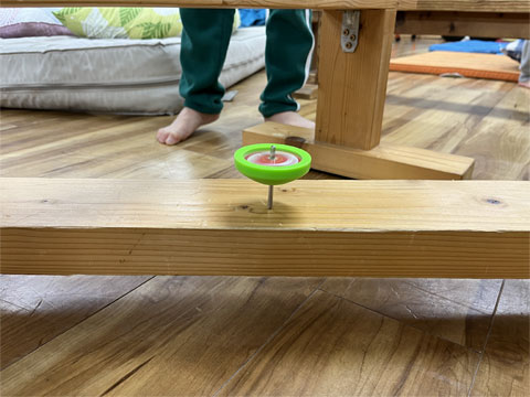 コマ回し