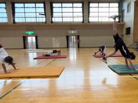 逆立ち