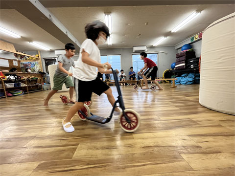キックボードレース