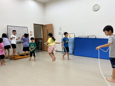 縄跳びレッスン