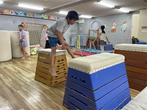 跳び箱レッスン