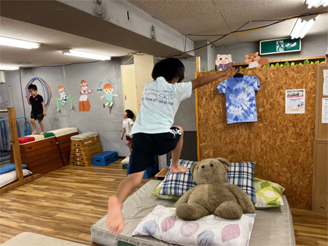 跳び箱山登り