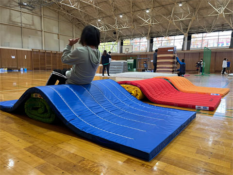 後ろ回りの練習