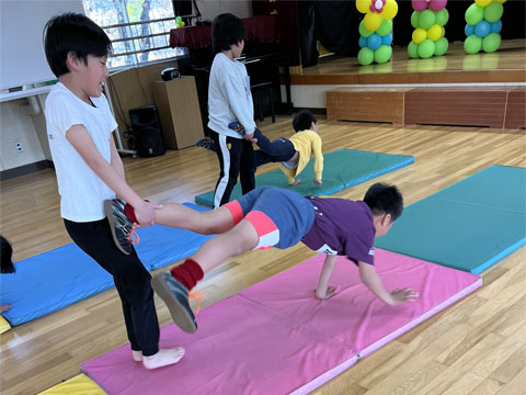 Ў艟