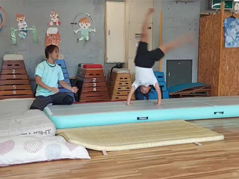 �̈�Ɛ����ʂł̃A�v���[�`