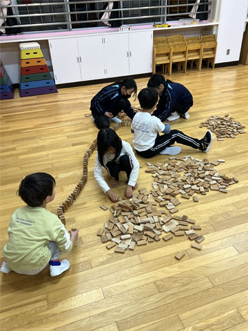 �h�~�m������