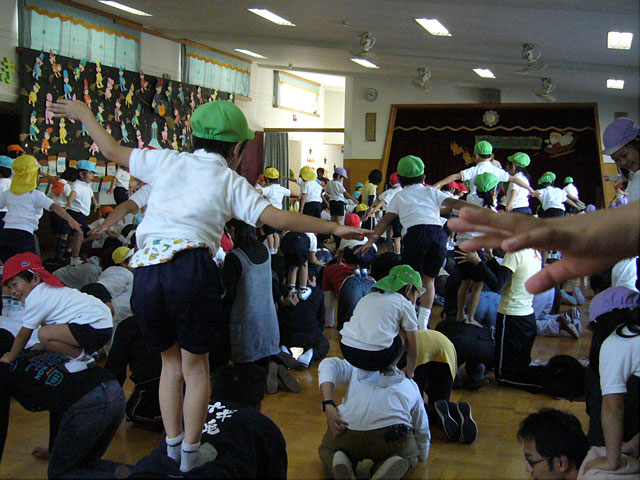 親子体操教室(坂祝幼稚園)