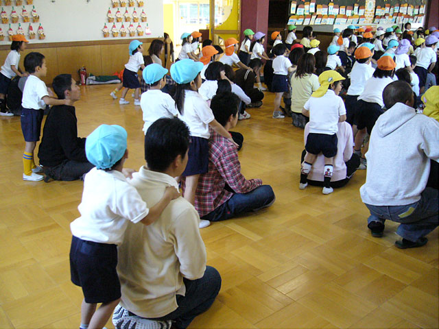 親子体操教室(坂祝幼稚園)