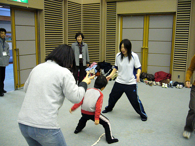 親子体操教室(大垣市教育委員会)