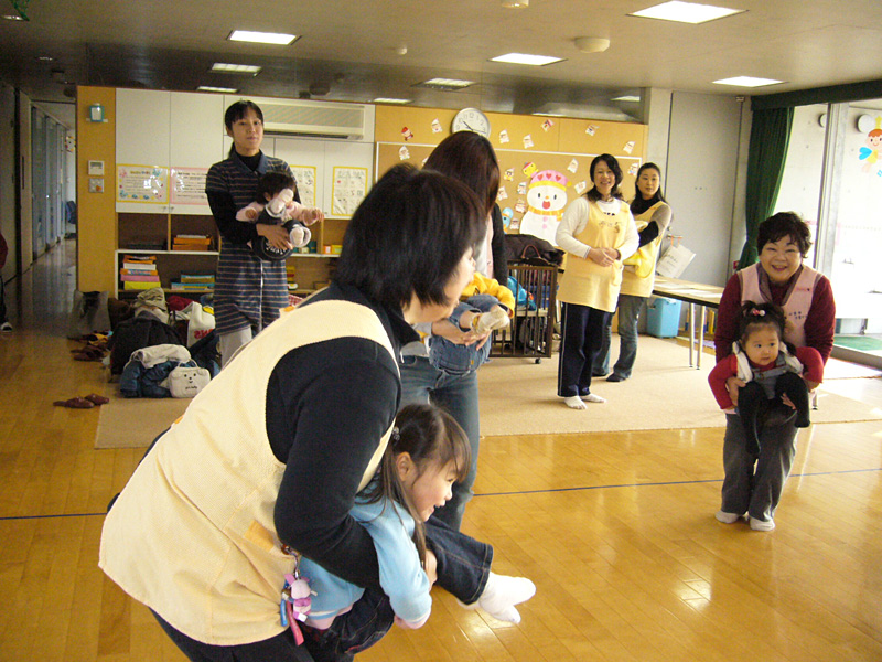 未就園児親子体操教室(山県市子育て教室)