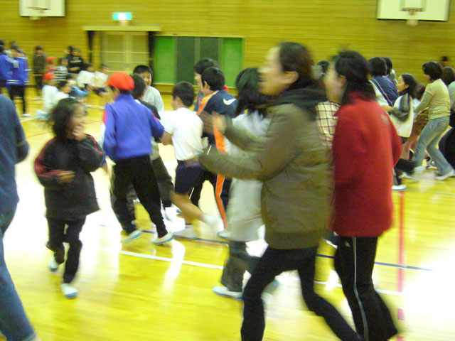 親子体操教室（板取小学校）