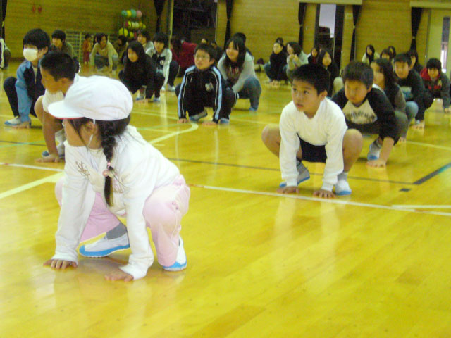 親子体操教室（板取小学校）