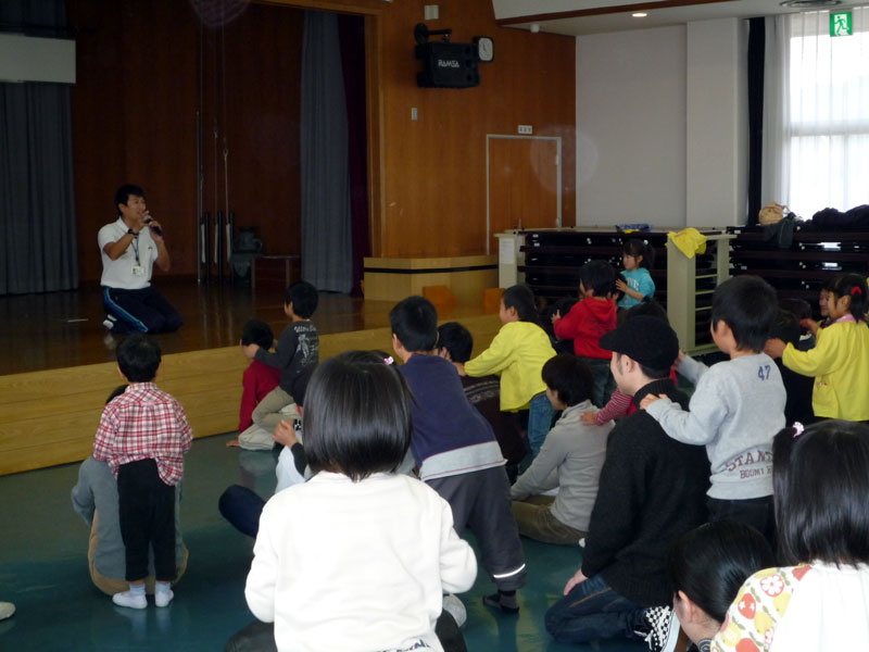 親子体操教室(伊自良保育園)
