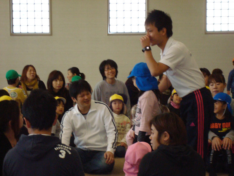 親子体操教室(浅草ひかり保育園)