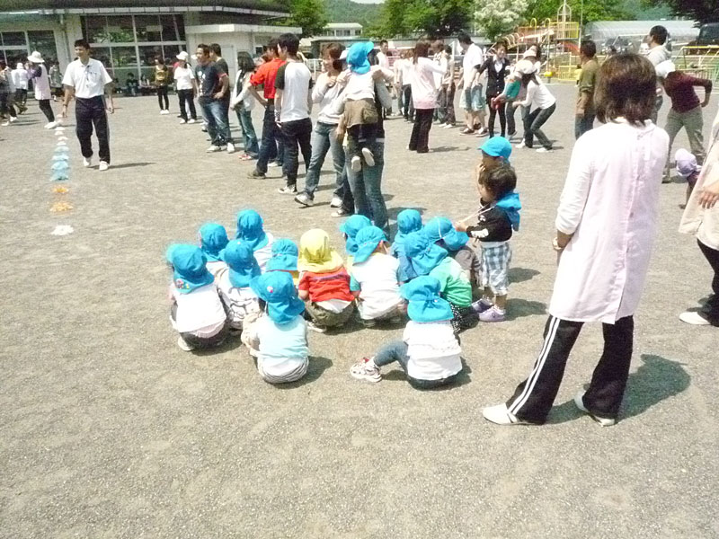 親子体操教室(伊自良保育園)