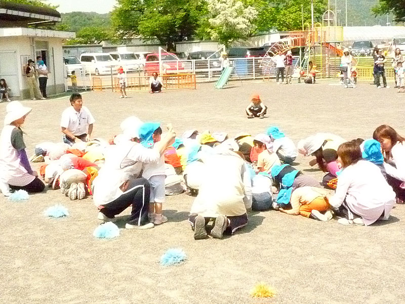 親子体操教室(伊自良保育園)