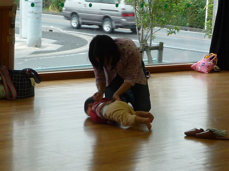 未就園児親子体操教室(ホリパパサロン)