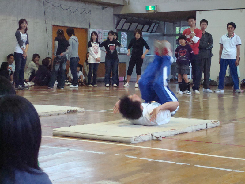親子体操教室(富岡小学校)