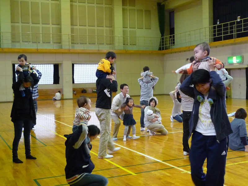 未就園児親子体操教室（岐阜県可児市下恵土公民館）