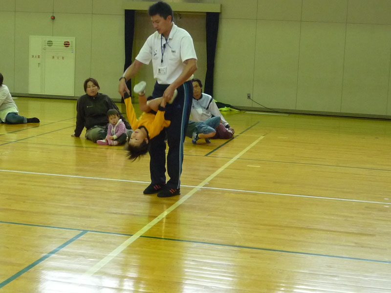 未就園児親子体操教室（岐阜県可児市下恵土公民館）