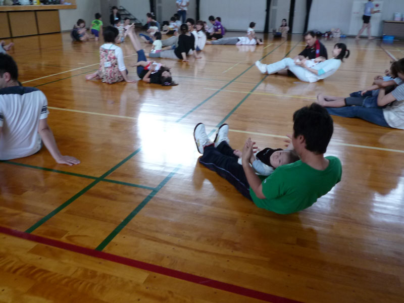 未就園児親子体操教室(岐阜県可児市下恵土公民館)