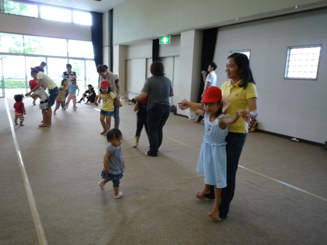 親子体操教室(江東幼稚園)