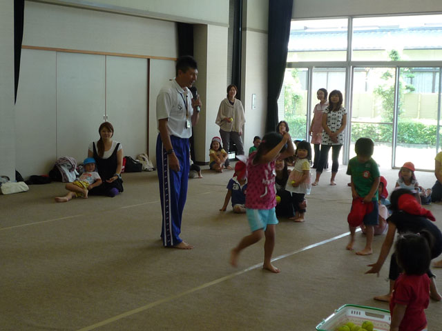 親子体操教室(江東幼稚園)