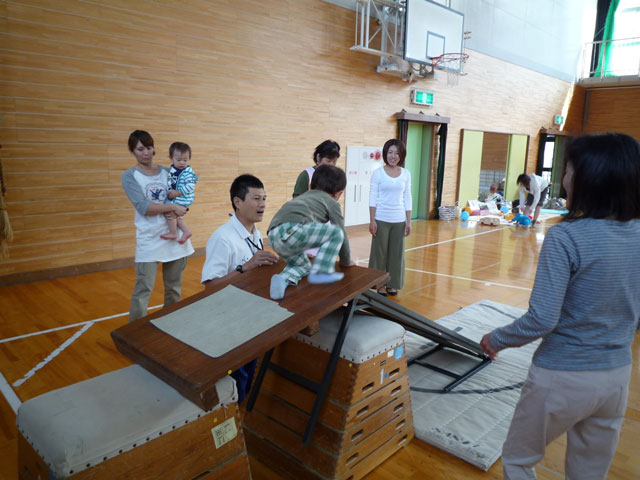未就園児親子体操教室(岐阜県美濃市牧谷保育園)