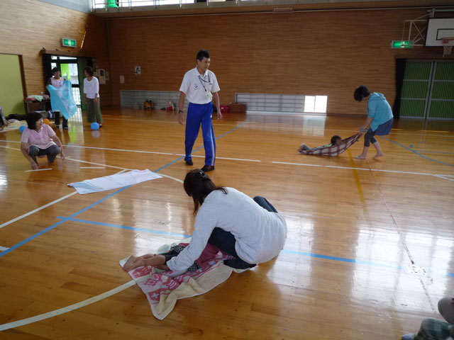 未就園児親子体操教室(岐阜県美濃市牧谷保育園)