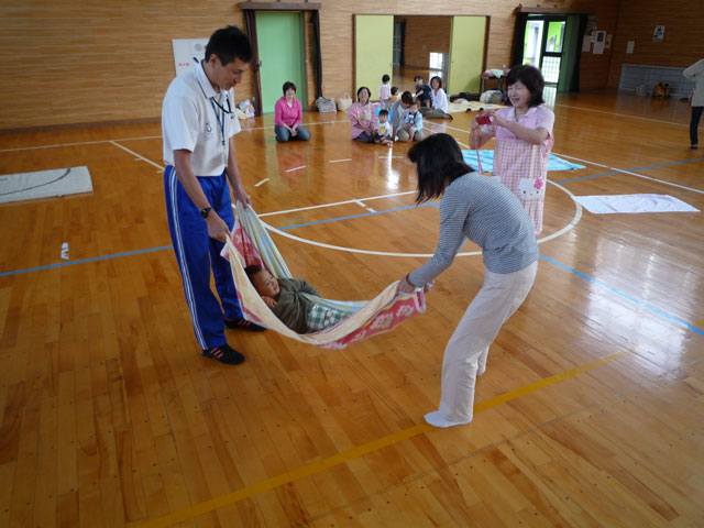 未就園児親子体操教室(岐阜県美濃市牧谷保育園)