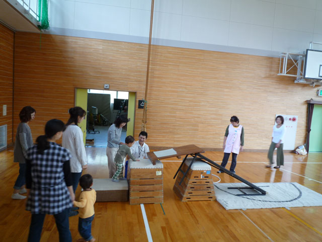 未就園児親子体操教室(岐阜県美濃市牧谷保育園)