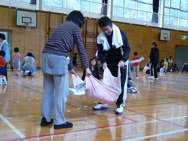 親子体操教室（富波保育園）
