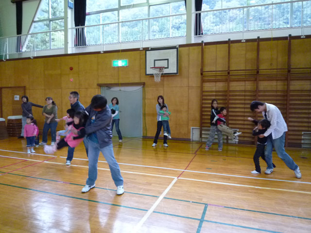 親子体操教室（富波保育園）