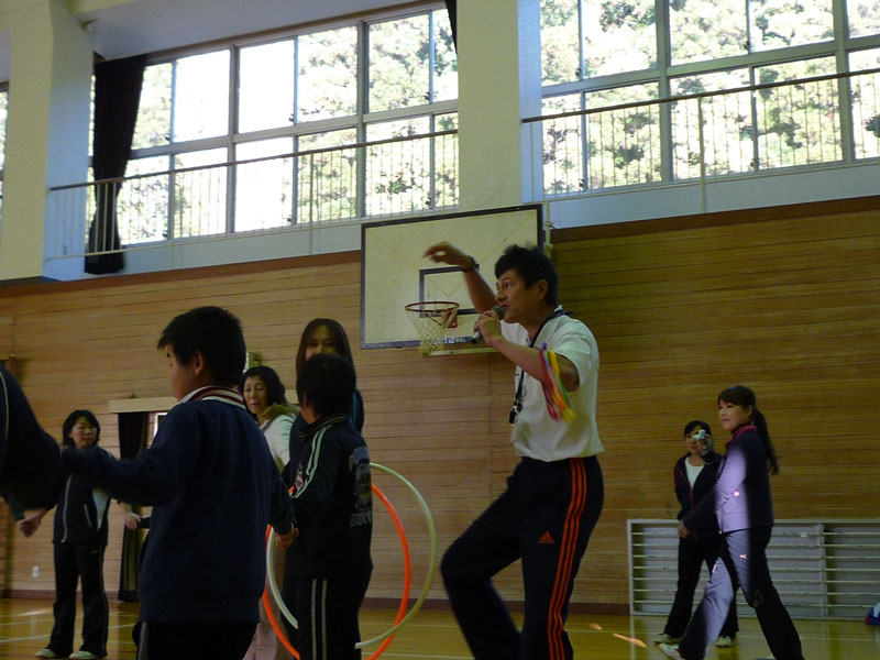 親子体操教室(板取小学校)