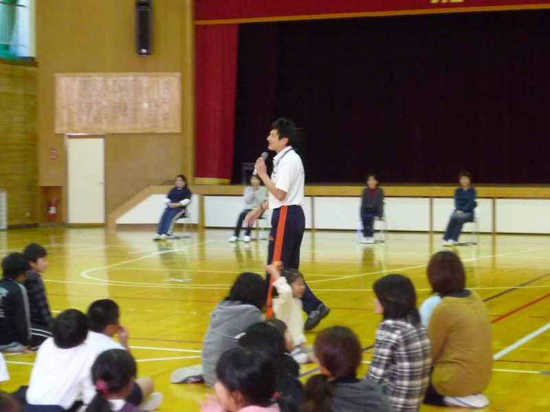 親子体操教室(板取小学校)