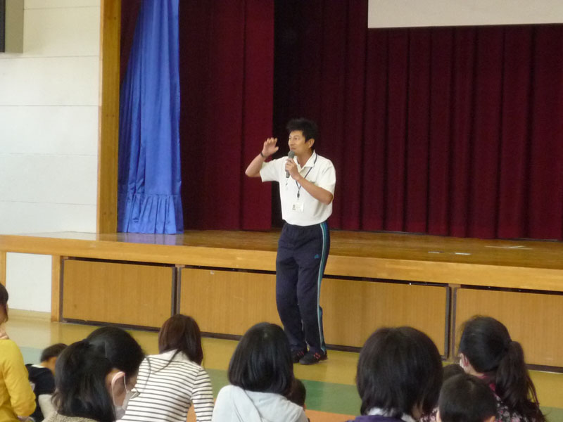 未就園児親子体操教室(瑞浪市子育て支援センター)