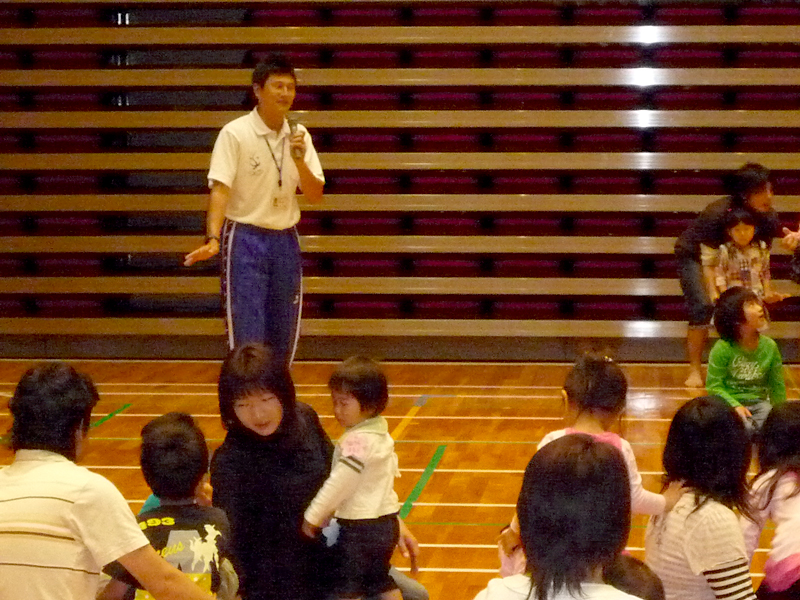 未就園児親子体操教室(岐阜県加茂郡坂祝町教育委員会)