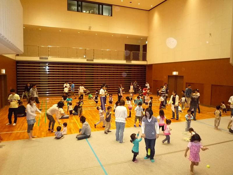 未就園児親子体操教室(岐阜県加茂郡坂祝町教育委員会)