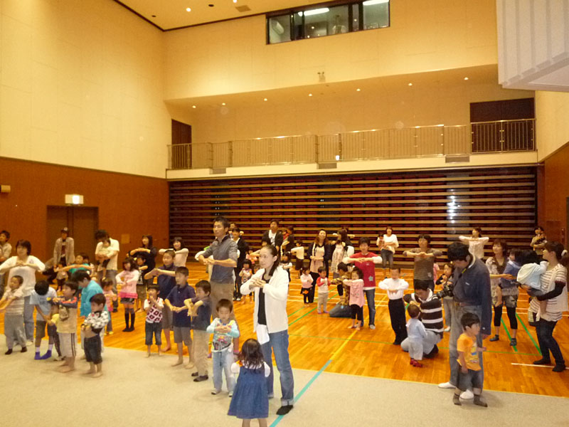 未就園児親子体操教室(岐阜県加茂郡坂祝町教育委員会)