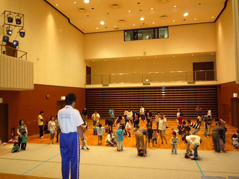 未就園児親子体操教室(岐阜県加茂郡坂祝町教育委員会)