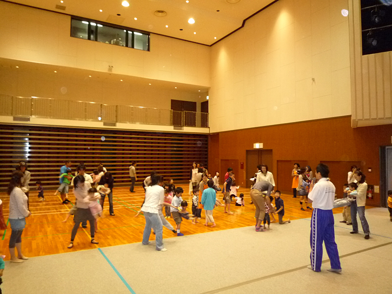未就園児親子体操教室(岐阜県加茂郡坂祝町教育委員会)
