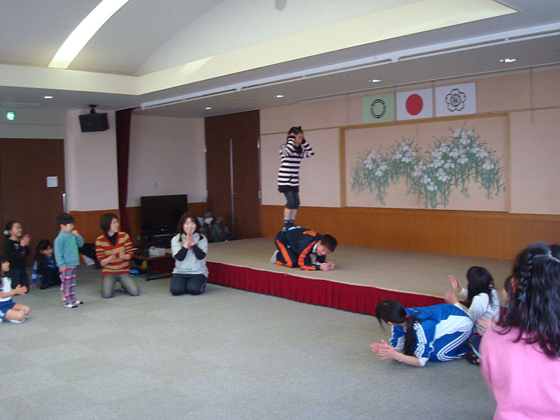 親子体操教室(関市立桜ヶ丘小学校 PTA家庭教育学級)