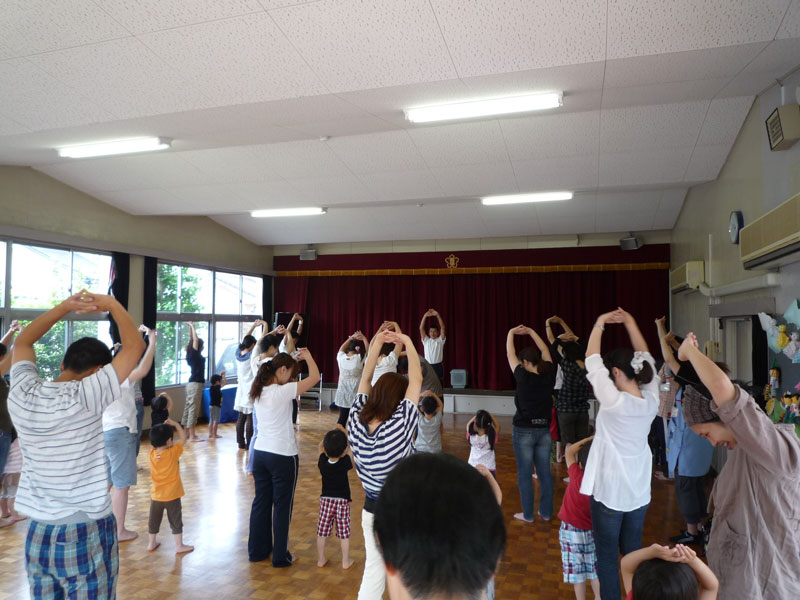 親子体操教室(大垣市立西保育園)