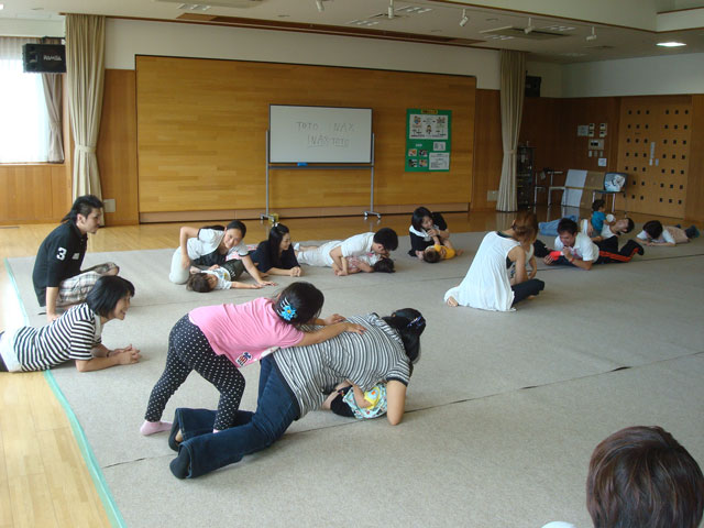 親子体操教室(知多市ファミリーサポート交流会)